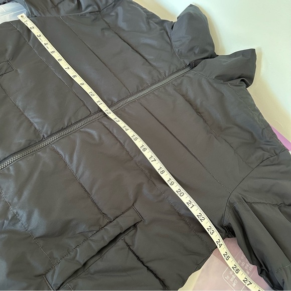 J. Crew Short Funnel Neck Puffer Jacket Size Large - Picture 11 of 15